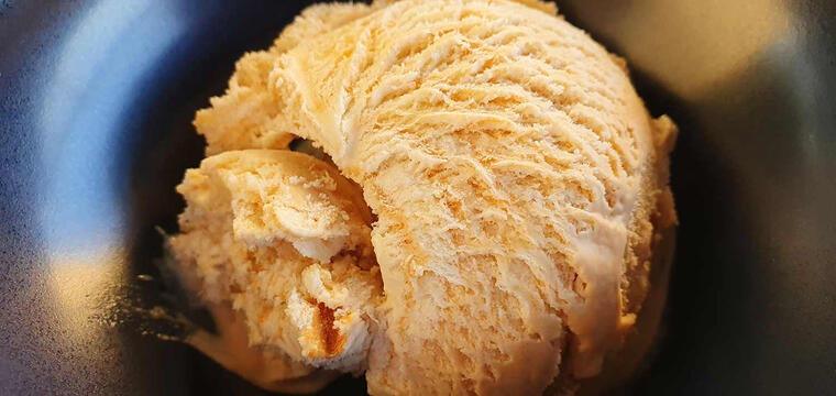 My favorite ice cream photo of 2020.