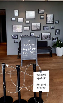 "Vinotek Par Terre" (Landau).