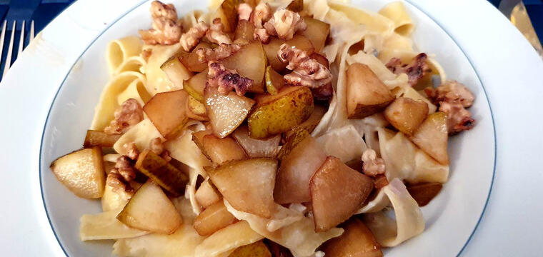 Taking the new Canon camera for a spin.